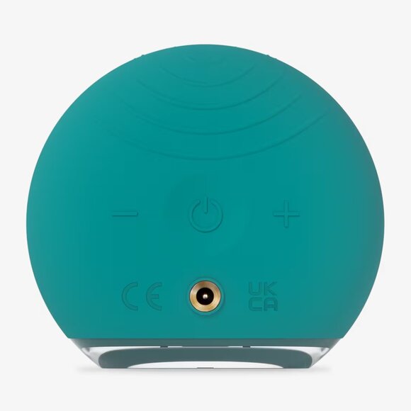 NWT FOREO LUNA 4 go travel friendly facial cleansing and massaging device - Picture 7 of 9